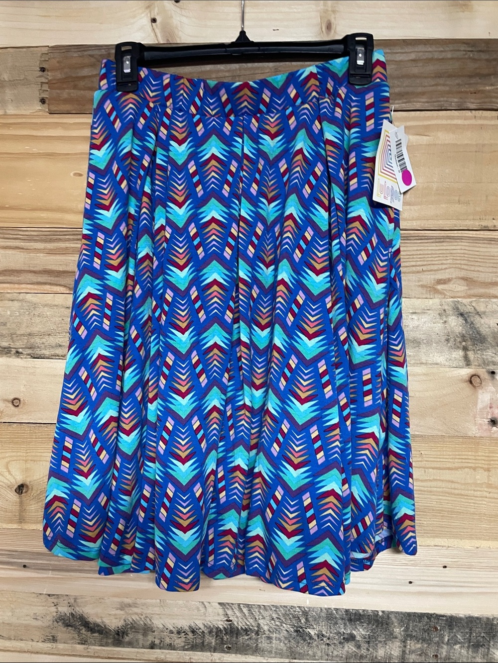 LulaRoe size medium Madison skirt with pockets
